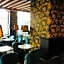 Hotel Noir