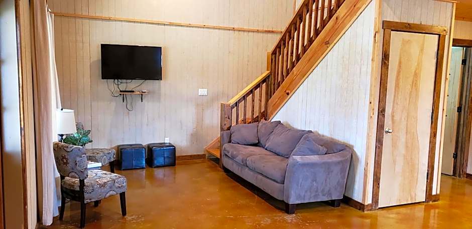 Seven Bluff Cabins