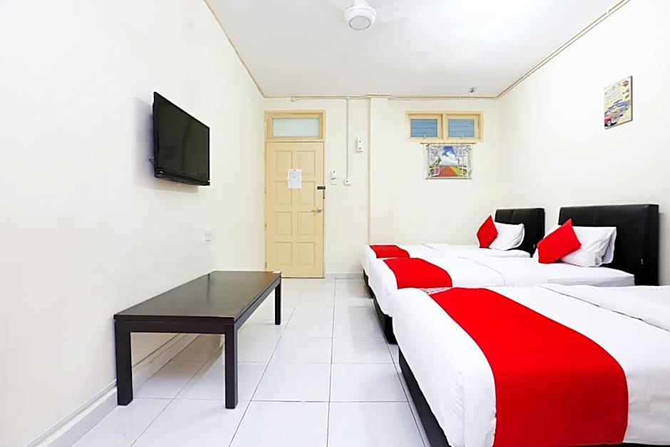 Hotel O Pelangi Marang