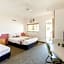 Landsborough Lodge Motel