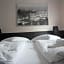 Carlton Hotel