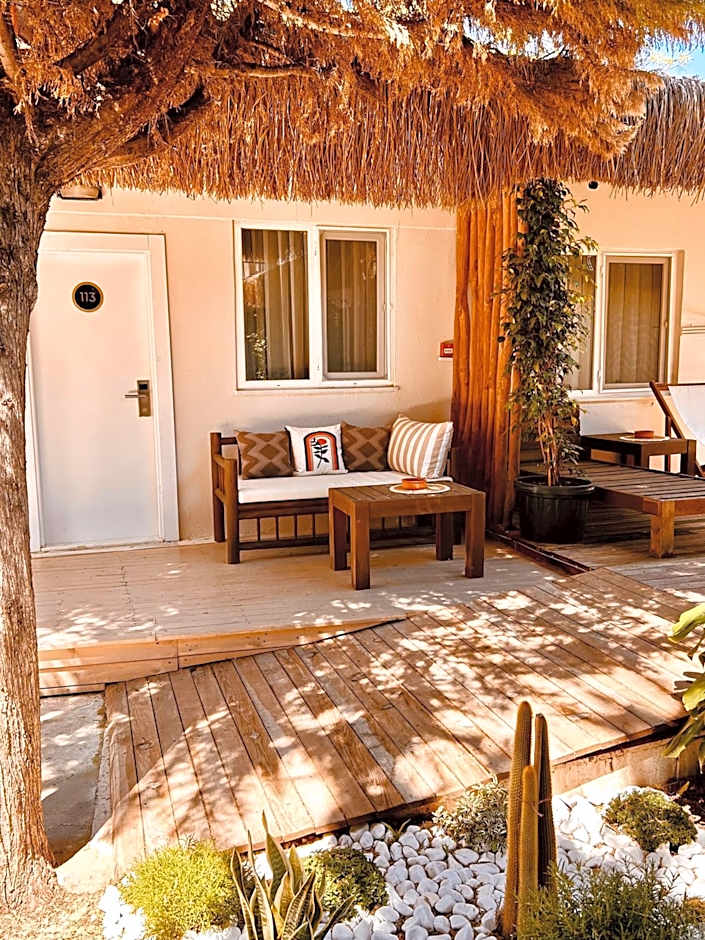 Kalia Beach Hotel Side