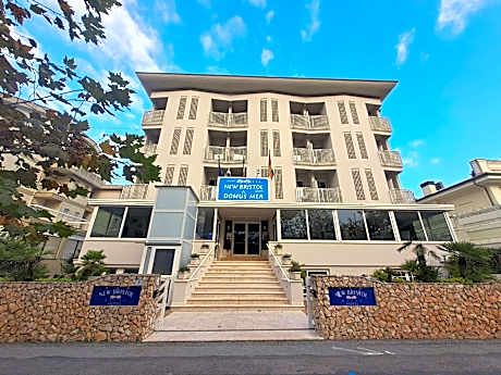 New Bristol Sport Hotel