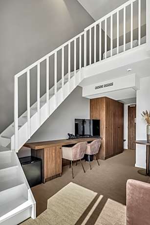 Duplex Family Room - city view