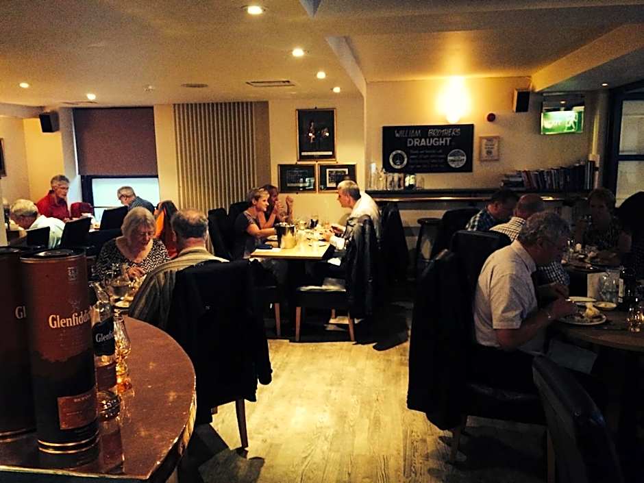 The Pipers' Tryst Hotel