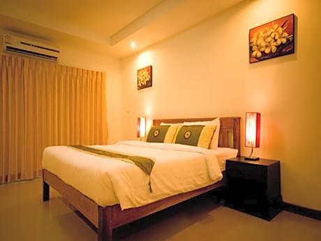 Special Offer - Deluxe Double or Twin Room