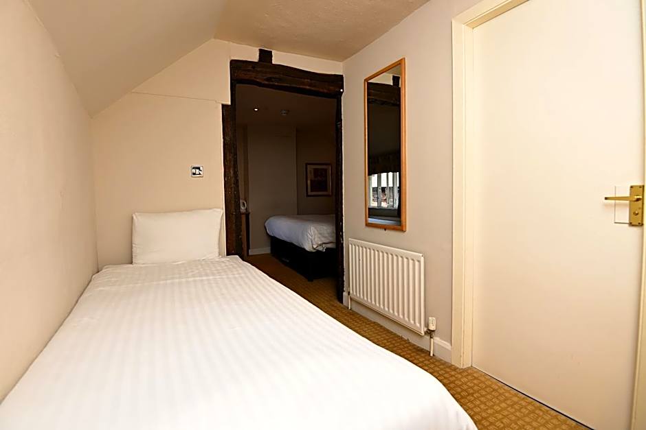 The Vine hotel by THEGREATVINE Ltd