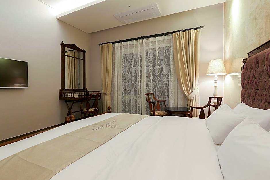 hotel gallery