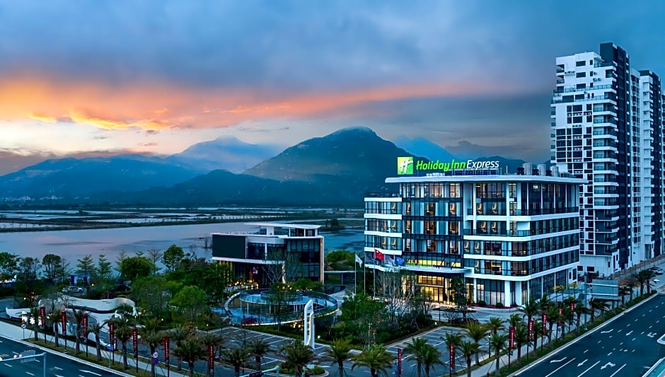 Holiday Inn Express Jiangmen Yinhu Bay By IHG