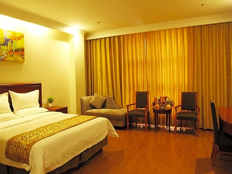 GreenTree Inn Hebei Zhangjiakou Xiahuayuan Xinchen Road Express Hotel