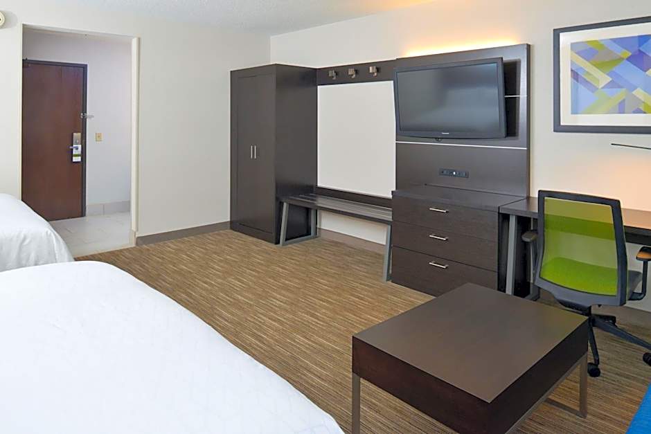 Holiday Inn Express Wixom By IHG