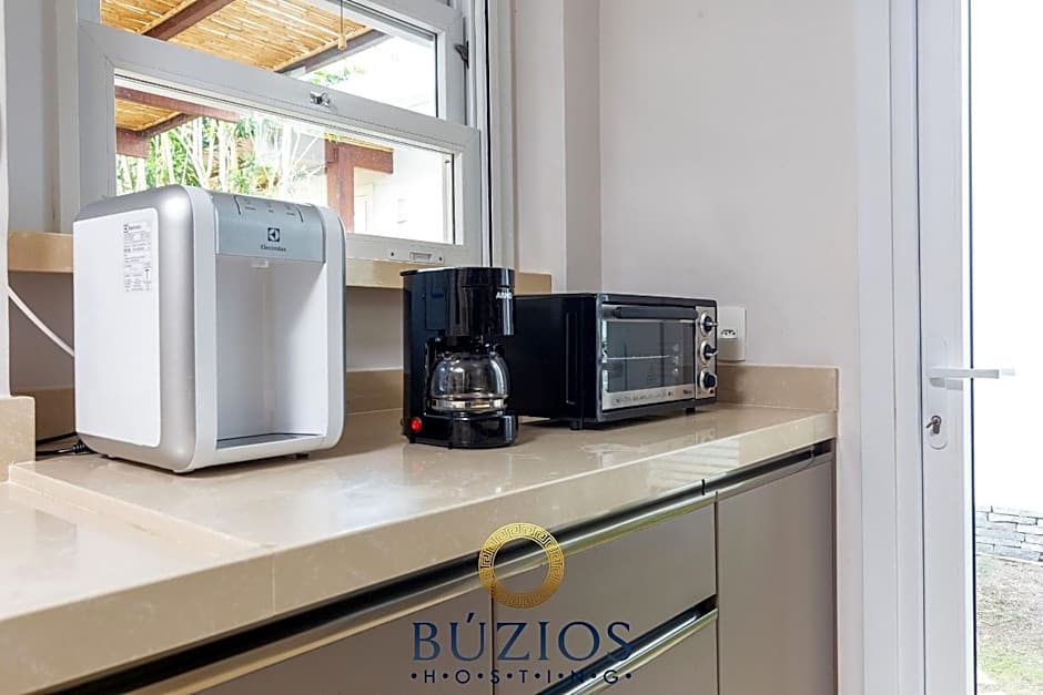 Bz48 Condomínio frente a Orla Bardot!Casa 4 suítes