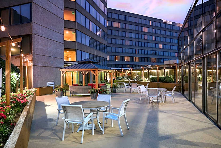 The Westin Atlanta Airport