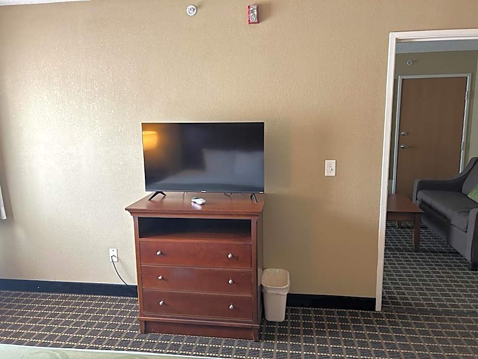 Quality Inn & Suites