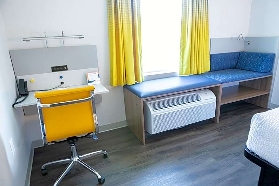Microtel Inn & Suites by Wyndham Milford