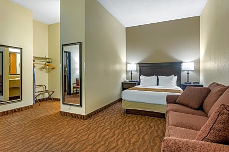 Suite with Two Queen Beds - Accessible/Non-Smoking