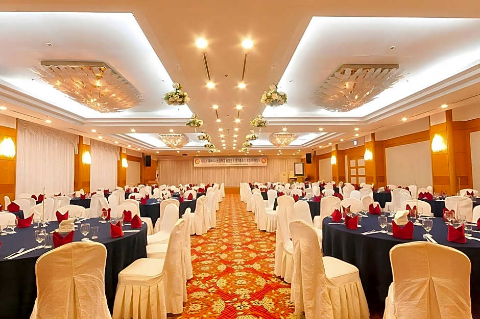 Busan Tourist Hotel