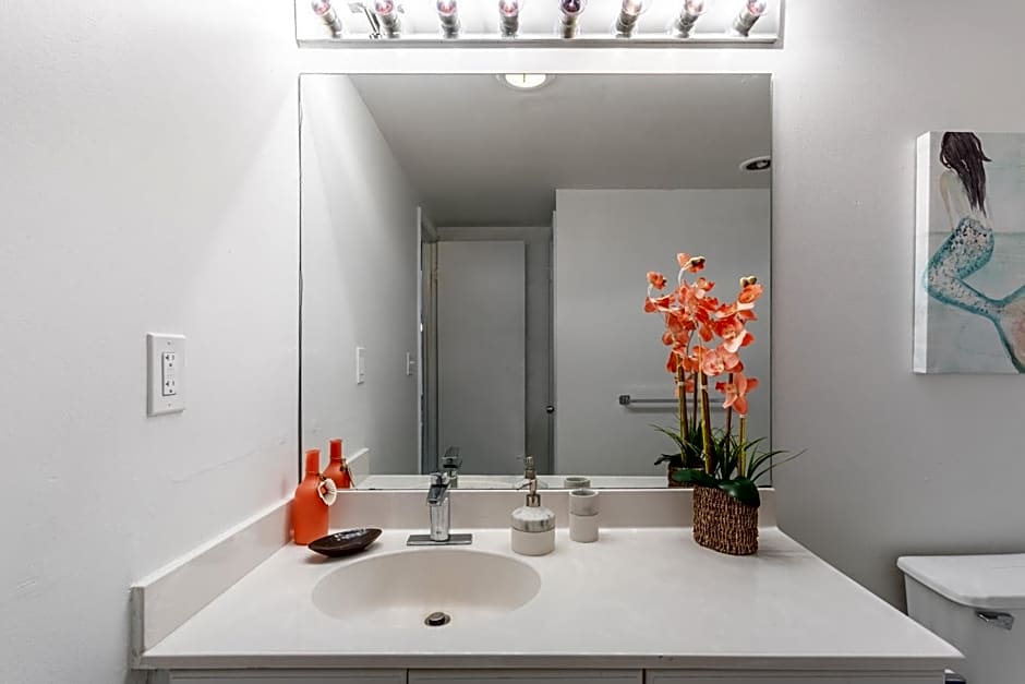 Sunny Isles Ocean Reserve Superb Condo Apartments