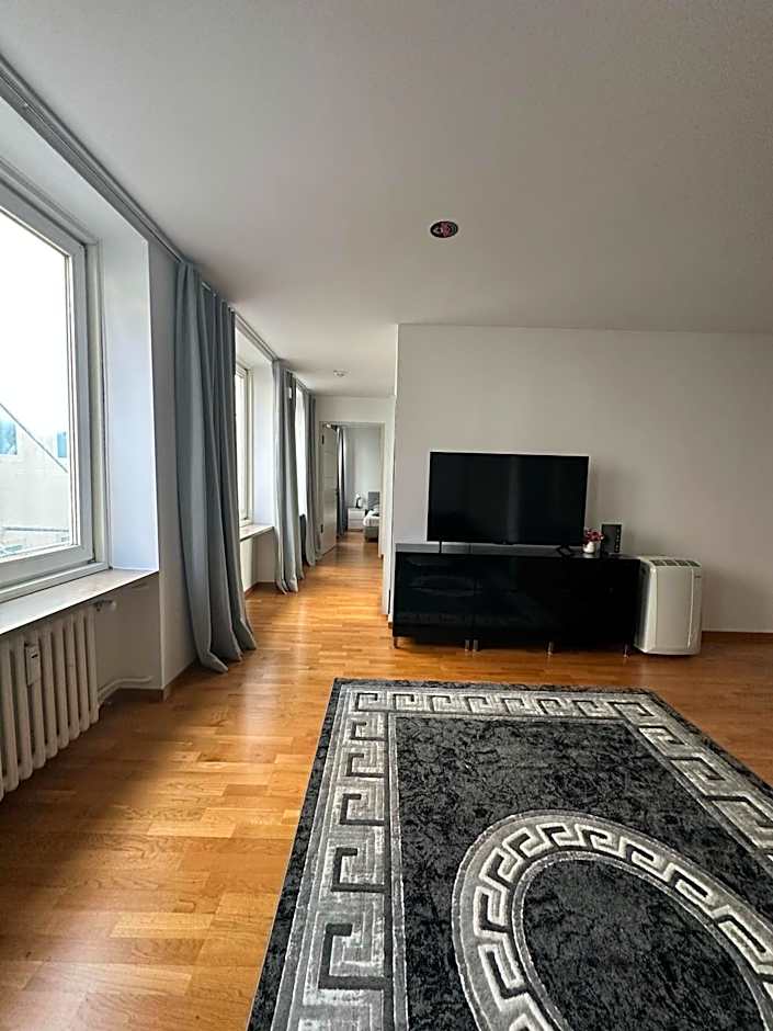 Al Nafurah Apartments