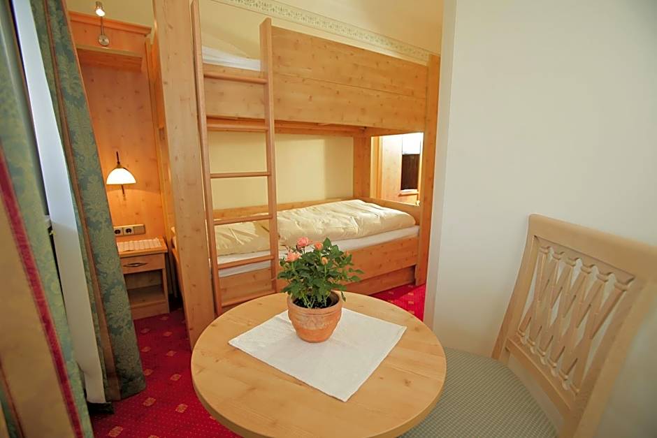 Postgasthof, Hotel Rote-Wand