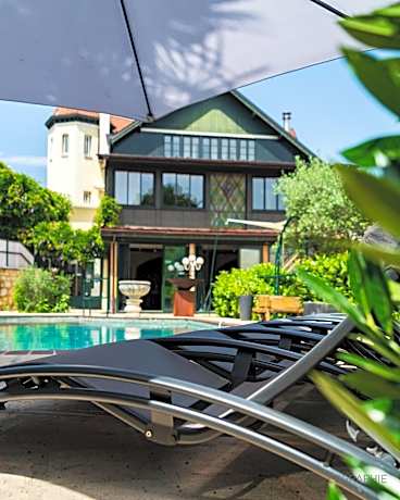 La Maison cachée du PAVILLON BELLEVUE