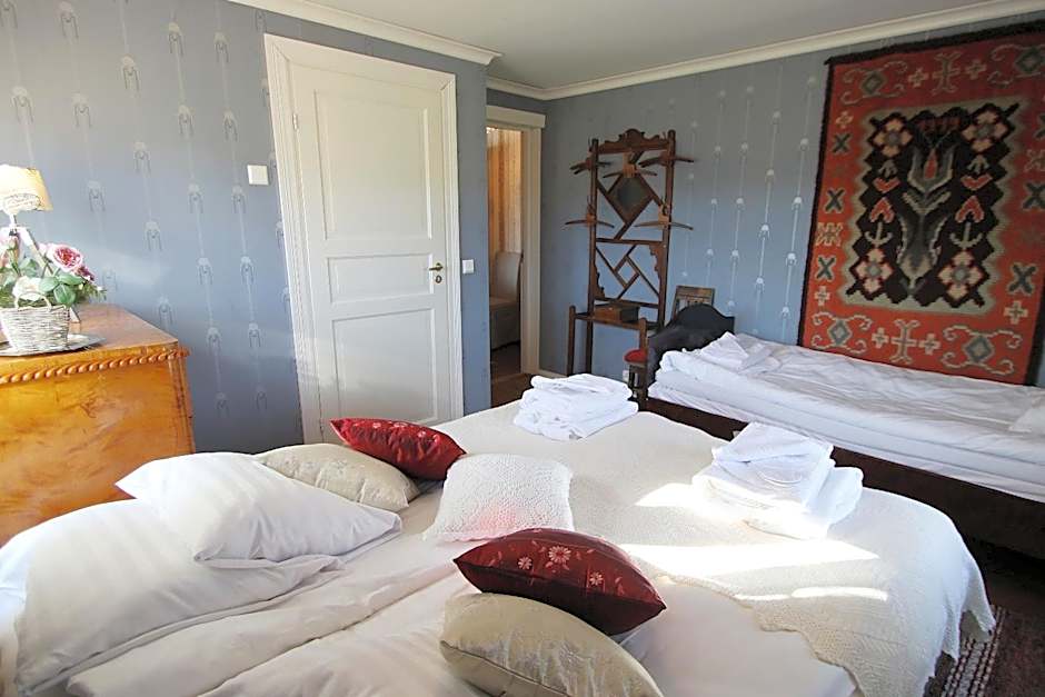 Elves Village Hotel