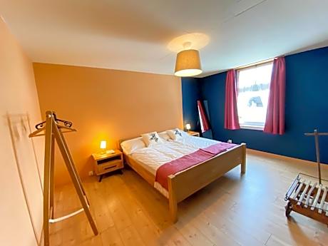 Double Room with Shared Bathroom