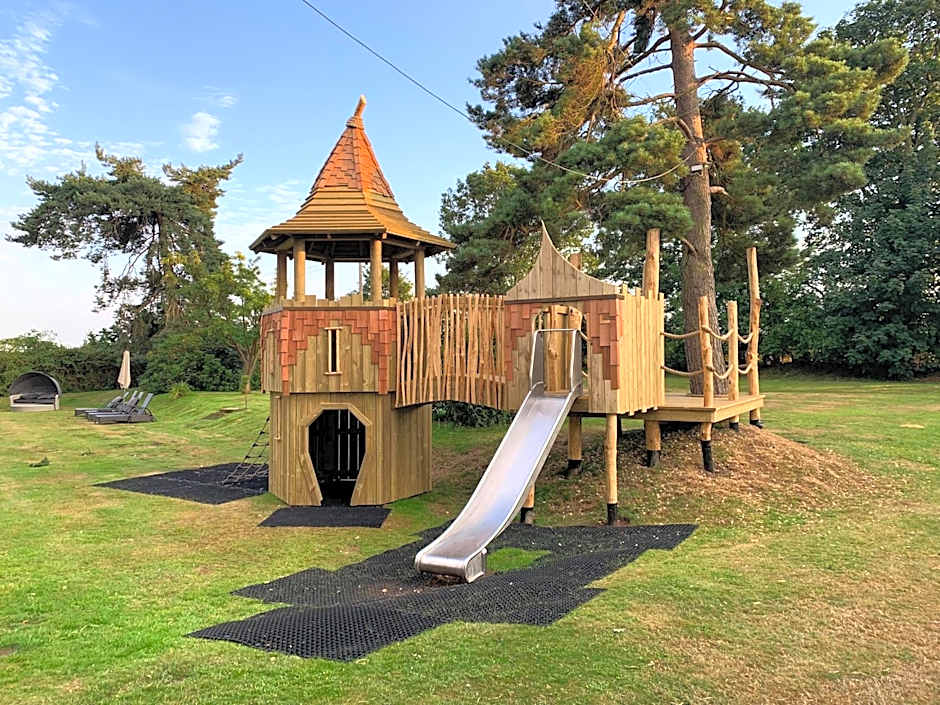 Scarborough Hill Country Inn