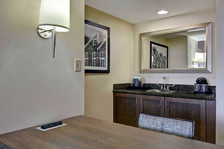 Embassy Suites by Hilton Winston Salem