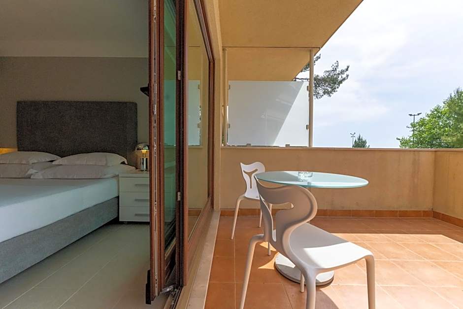 The Residence Aparthotel