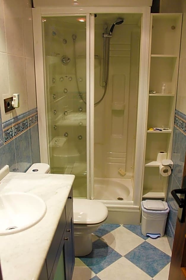 Hostal Alda Casco Antiguo