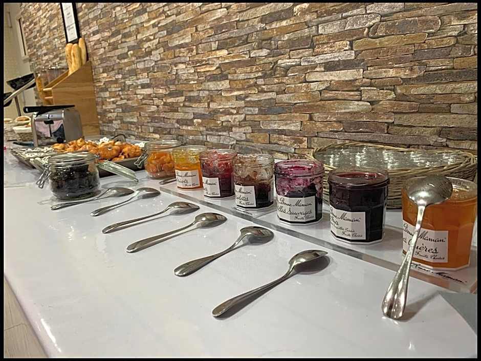 Noemys Neris Montlucon - hotel restaurant