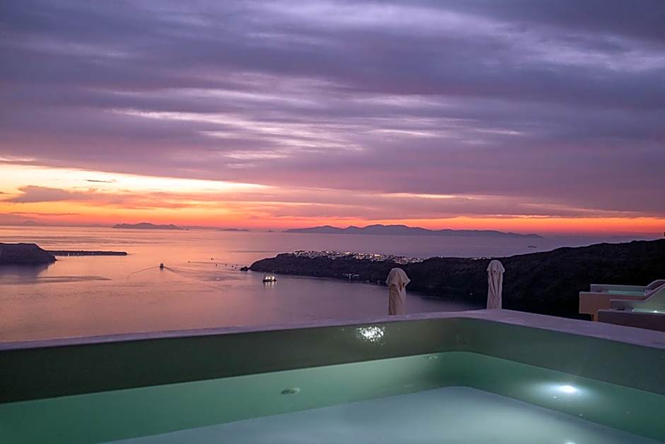 Anemos Cave Suites