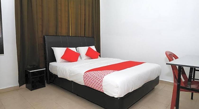 OYO 905 Hotel De'Light Villa