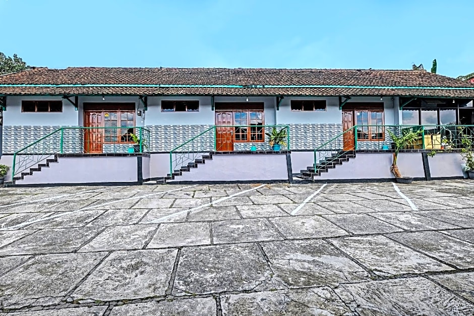 SPOT ON 91715 Hotel Citra Dewi 1