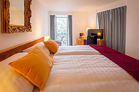 Hôtel du Cheval Blanc - City center