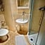 Hotel Bohemians