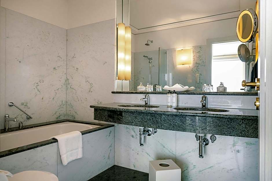 Louis C Jacob, Hamburg, Autograph Collection