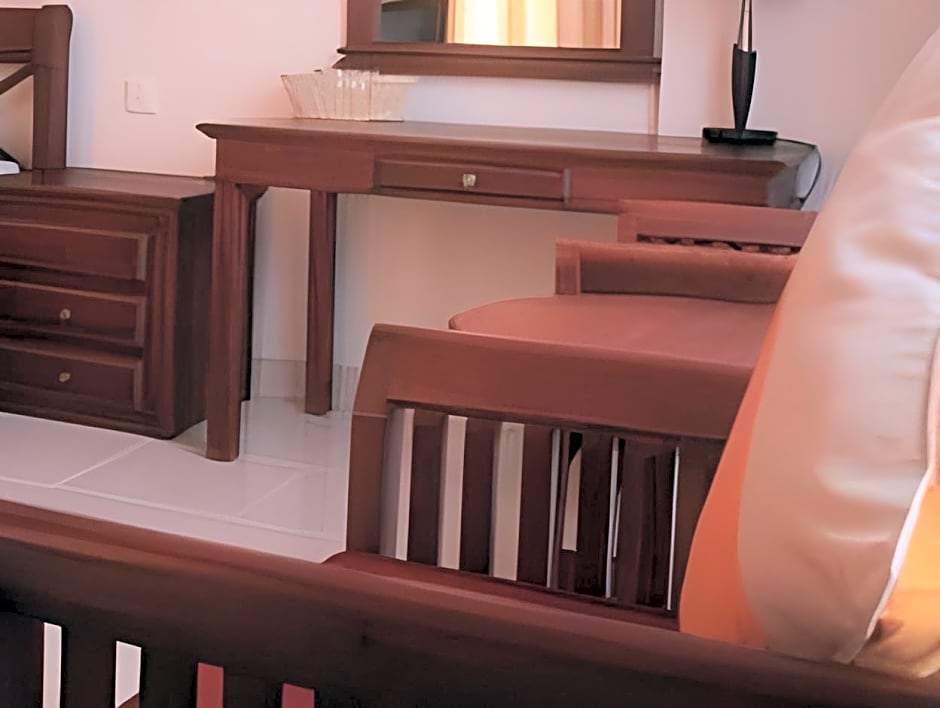 Nirwana Suites