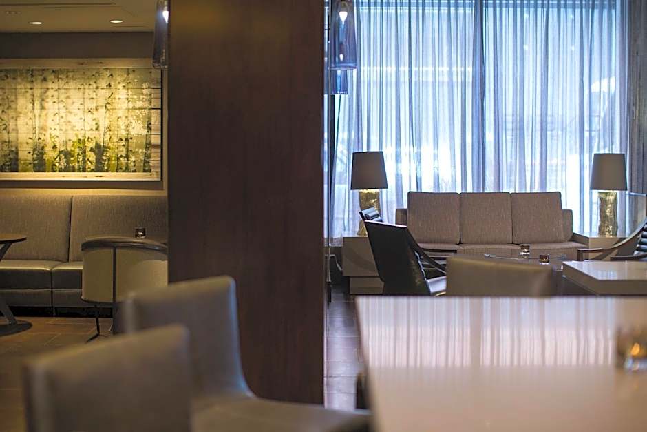 Calgary Marriott Downtown Hotel