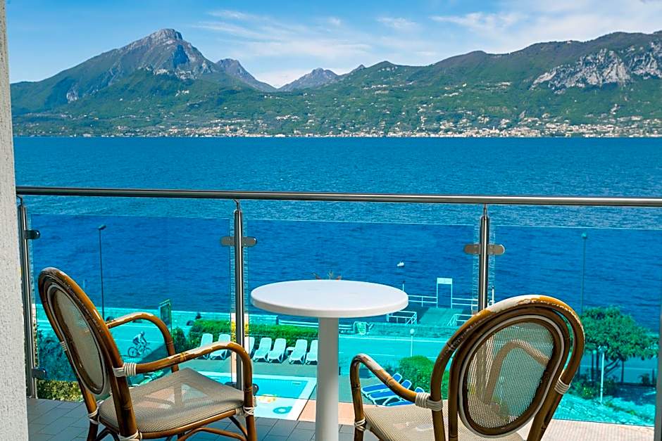 Hotel Caribe by Double Hospitality