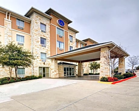 Comfort Suites Arlington - Entertainment District