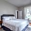 Hatch House Bed & Breakfast