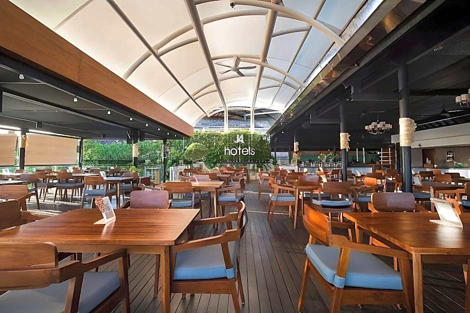 J4 Hotels Legian