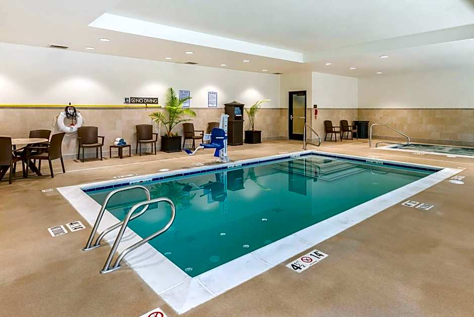 Comfort Suites Midland West