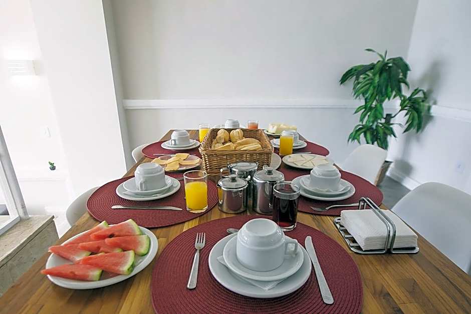 CLH Suites Domingos Ferreira