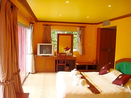 Standard Quadruple Room Hill Side