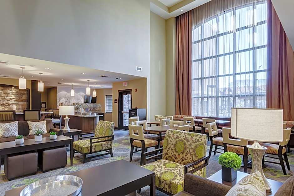 Staybridge Suites : St Louis - Westport By IHG