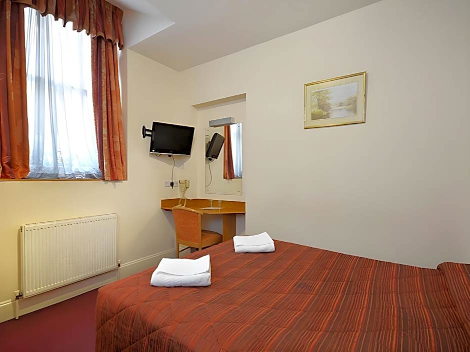 Berkeley Court Hotel