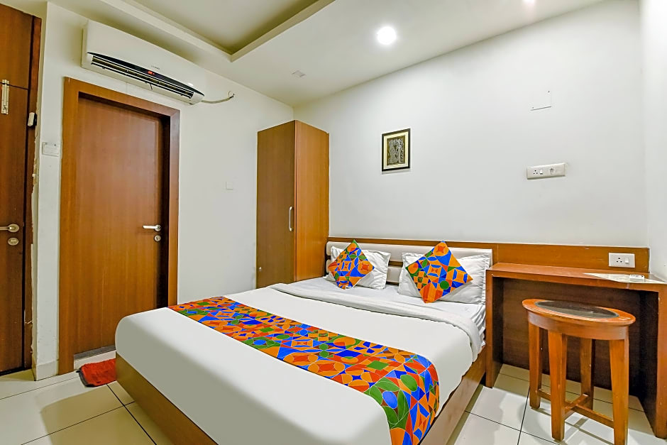 FabHotel Prime Square 36